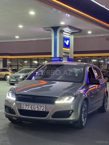 Opel Astra 2006, 270,000 km - 1.3 l - Bakı