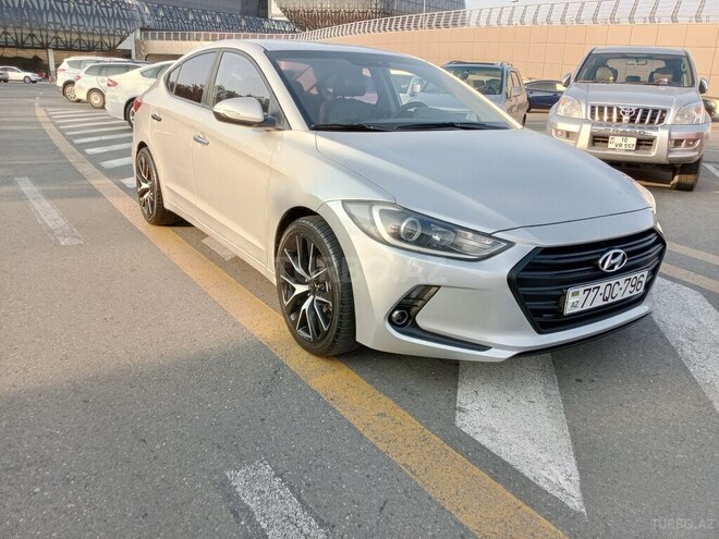 Hyundai Elantra 2015, 223,000 km - 1.6 л - Bakı