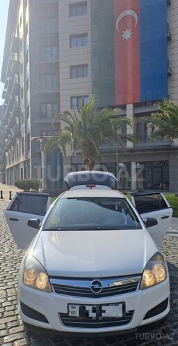 Opel Astra-1