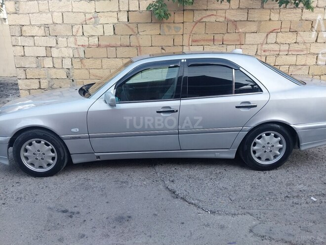 Mercedes C 240 1997, 460,000 km - 2.4 l - Bakı