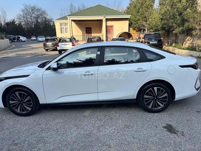 Changan Qiyuan A05 2024, 0 km - 1.5 l - Bakı
