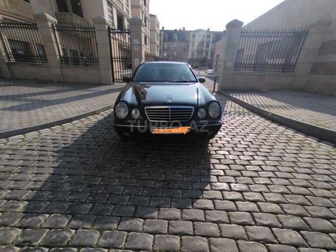 Mercedes E 270 2001, 250,000 km - 2.7 l - Bakı
