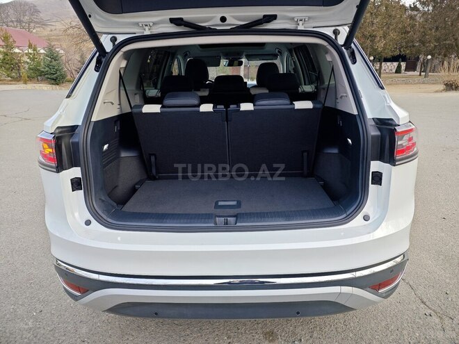 Volkswagen ID.6 Crozz 2022, 29,500 km - 0.0 l - Bakı