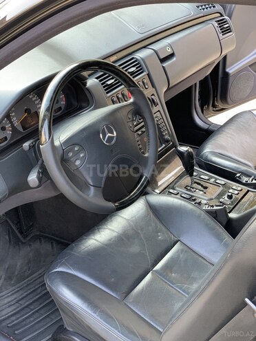Mercedes E 280 2001, 235,107 km - 2.8 l - Bakı
