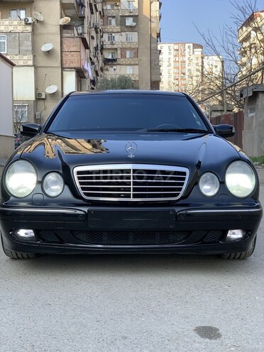Mercedes E 280 2001, 235,107 km - 2.8 l - Bakı