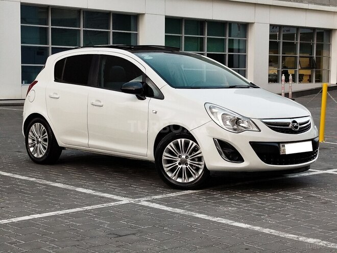Opel Corsa 2013, 210,000 km - 1.4 л - Bakı