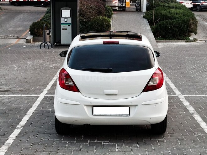 Opel Corsa 2013, 210,000 km - 1.4 л - Bakı