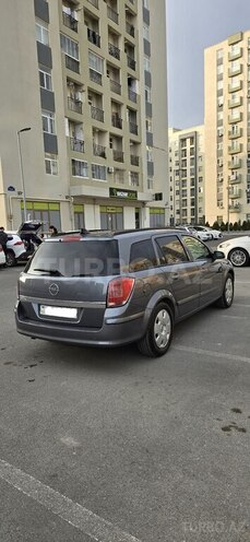 Opel Astra 2006, 240,000 km - 1.4 l - Bakı