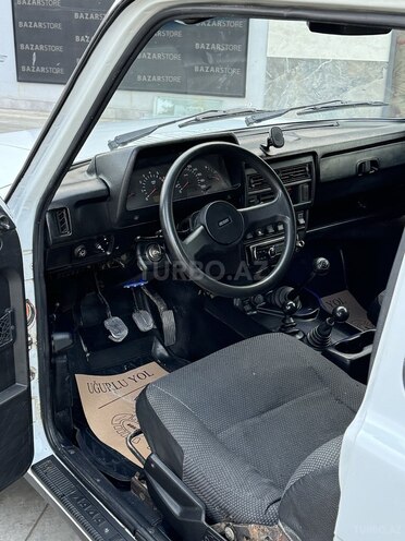 LADA (VAZ) Niva 2015, 195,300 km - 1.7 l - Biləsuvar