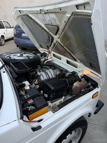 LADA (VAZ) Niva 2015, 195,300 km - 1.7 l - Biləsuvar