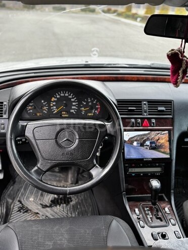Mercedes C 220 d 1998, 452,992 km - 2.2 l - Tovuz