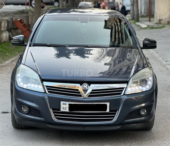 Opel Astra-1