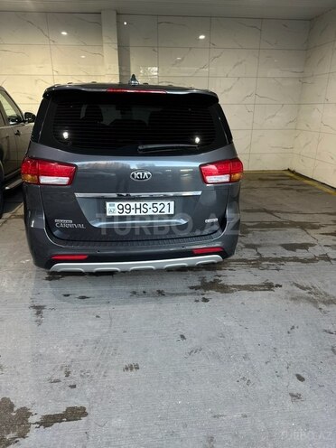 Kia Carnival 2017, 140,000 km - 2.2 л - Bakı