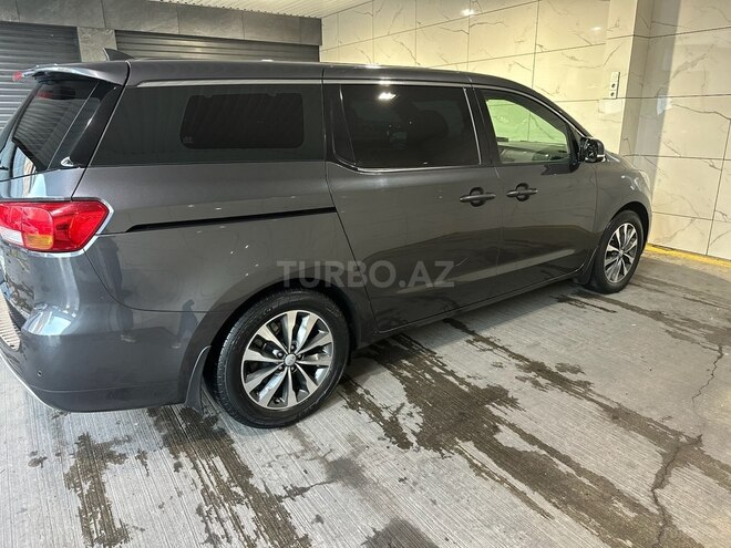 Kia Carnival 2017, 140,000 km - 2.2 л - Bakı