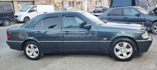Mercedes C 240 1997, 286,454 km - 2.4 l - Bakı