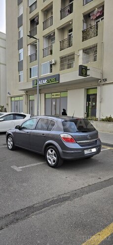 Opel Astra 2006, 204,000 km - 1.3 л - Bakı