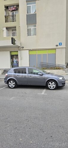 Opel Astra 2006, 204,000 km - 1.3 л - Bakı