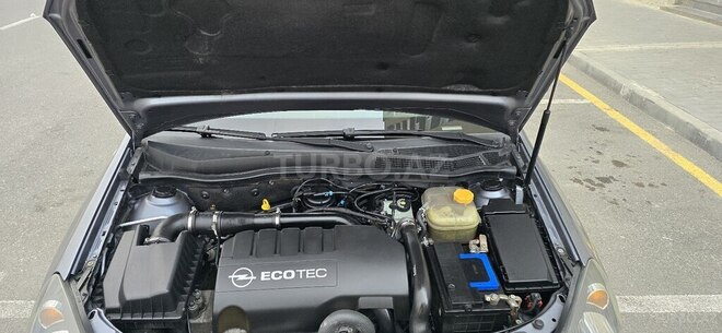 Opel Astra 2006, 204,000 km - 1.3 л - Bakı