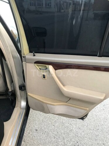 Mercedes C 220 1994, 302,000 km - 2.2 l - Bakı