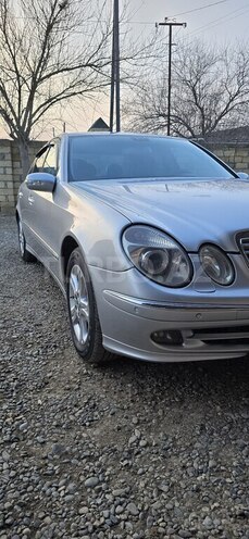 Mercedes E 270 2004, 370,000 km - 2.7 л - Biləsuvar
