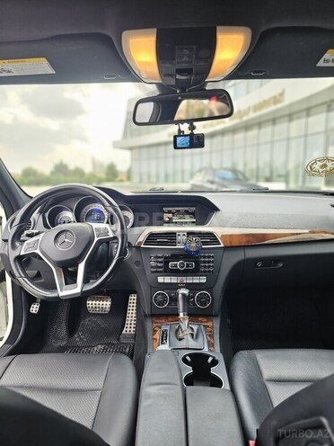 Mercedes C 250-8