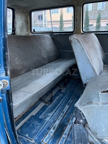 Volkswagen Transporter-7