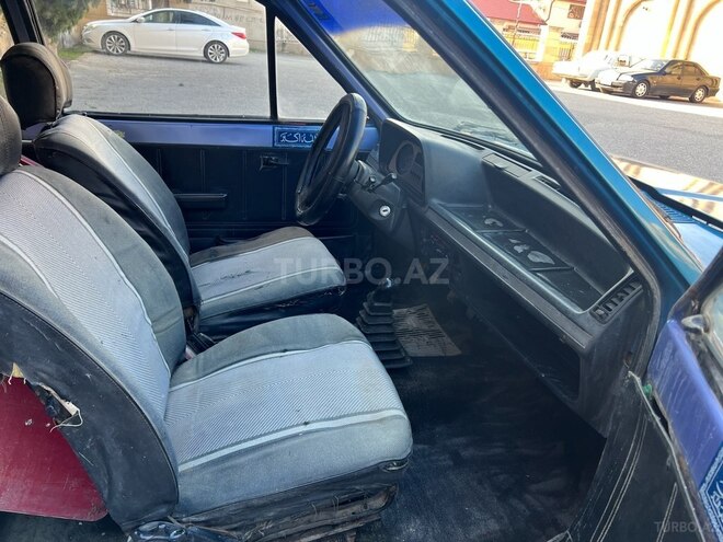 Ford Fiesta-7