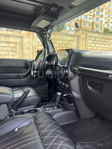 Jeep Wrangler 2012, 130,000 km - 3.6 l - Bakı