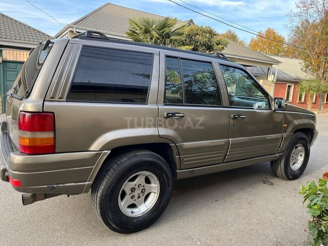 Jeep Grand Cherokee 1997, 246,790 km - 2.5 л - Qazax