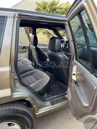 Jeep Grand Cherokee 1997, 246,790 km - 2.5 л - Qazax