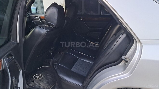 Mercedes E 220 1994, 350,000 km - 2.2 l - Bakı