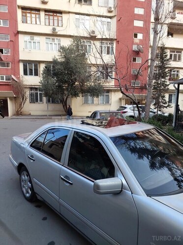 Mercedes E 230 1996, 470,000 km - 2.3 л - Bakı