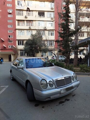 Mercedes E 230 1996, 470,000 km - 2.3 л - Bakı
