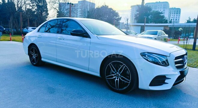 Mercedes E 350-7