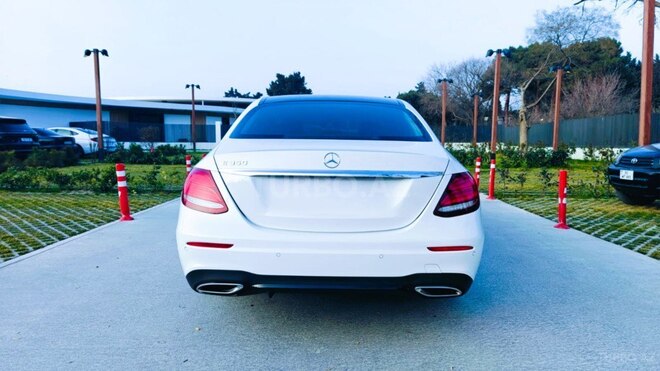 Mercedes E 350-2