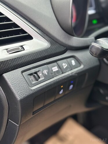 Hyundai Santa Fe-7