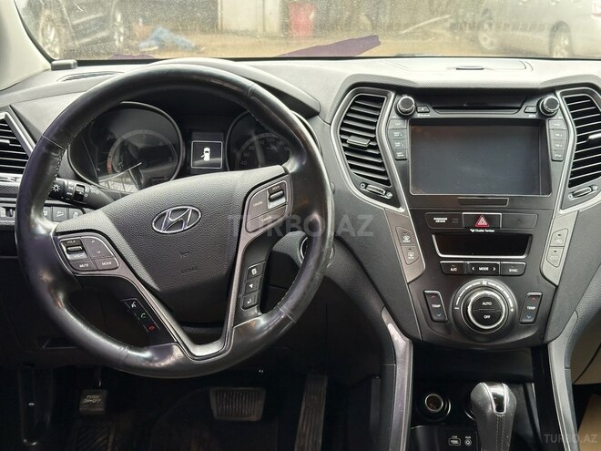 Hyundai Santa Fe-9