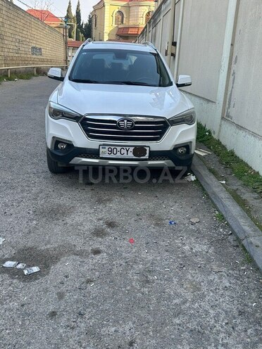 FAW Besturn X80-1