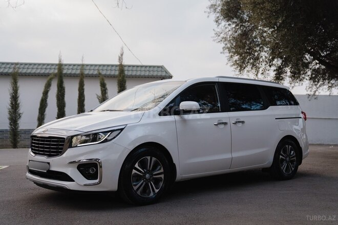 Kia Carnival-3