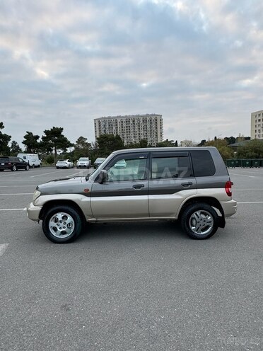 Mitsubishi Pajero io 1999, 330,000 km - 1.8 l - Bakı