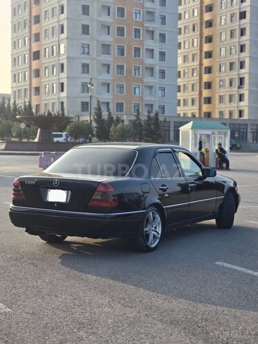 Mercedes C 220 1995, 385,096 km - 2.2 л - Sumqayıt