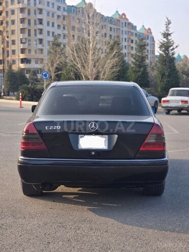 Mercedes C 220 1995, 385,096 km - 2.2 л - Sumqayıt