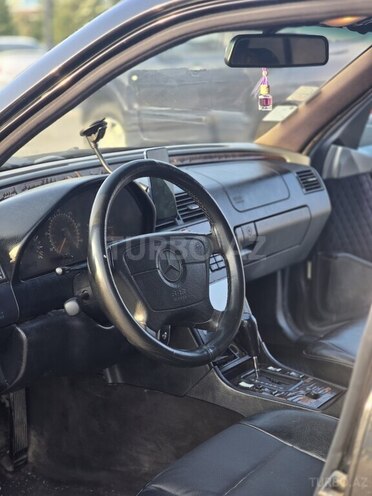 Mercedes C 220 1995, 385,096 km - 2.2 л - Sumqayıt