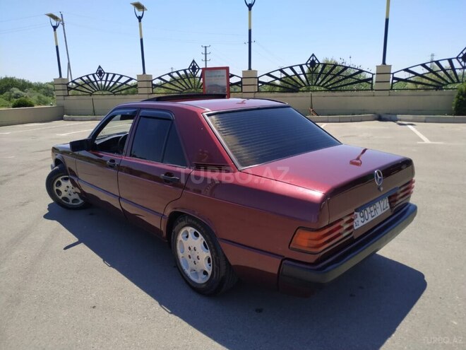 Mercedes 190 1992, 355,000 km - 1.8 l - Beyləqan