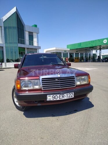 Mercedes 190 1992, 355,000 km - 1.8 l - Beyləqan