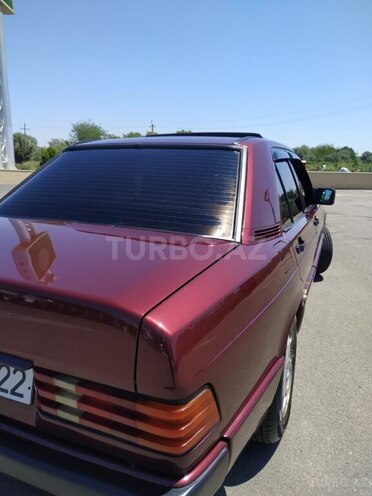 Mercedes 190 1992, 355,000 km - 1.8 l - Beyləqan