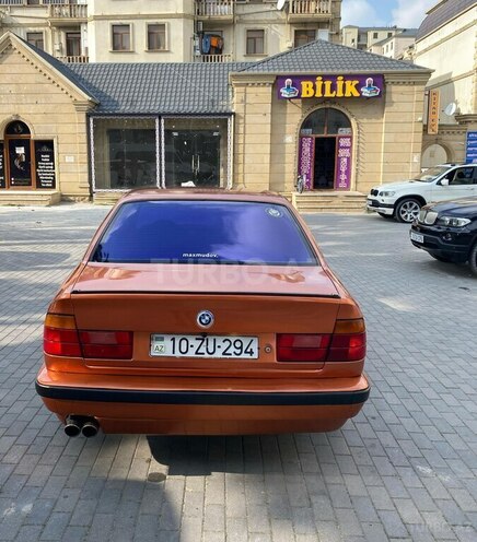 BMW 528 1995, 325,000 km - 2.8 l - Bakı