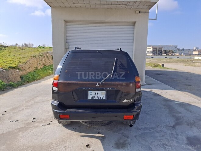 Mitsubishi Montero 2002, 220,000 km - 3.0 l - Bakı