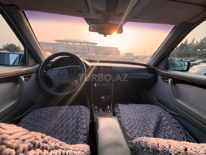 Mercedes C 200 1996, 400,000 km - 2.0 л - Sumqayıt