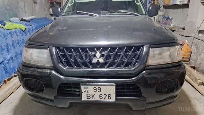 Mitsubishi Montero 2002, 220,000 km - 3.0 l - Bakı